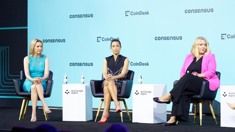 Crypto industry cheers Senate Clarity Act markup date as market structure push resumes Crypto industry cheers Senate Clarity Act markup date as market structure push resumes